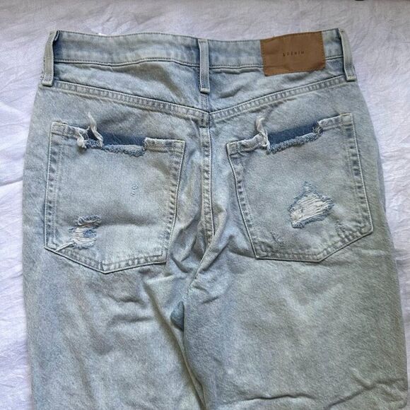 H&M &Denim High Waist Distressed Mom Jeans Light Blue Ripped Knees | Sz 8 Cotton - Picture 8 of 12